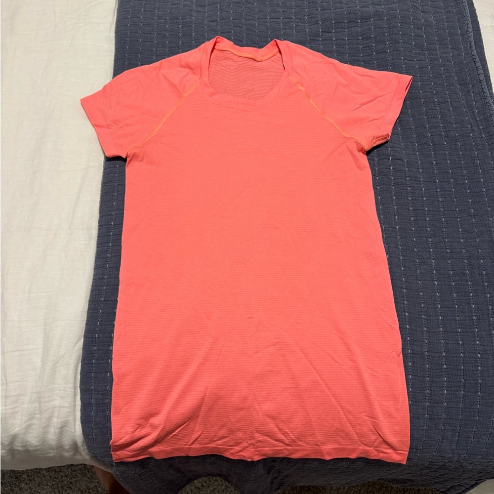 Lululemon Short Sleeve T-Shirt